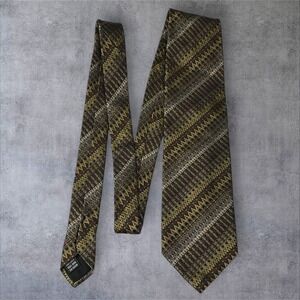 KOLTE Italy Handmade 100% Silk Tie Zig‎ Zag Geometric Pattern Men's 3.75" Wide